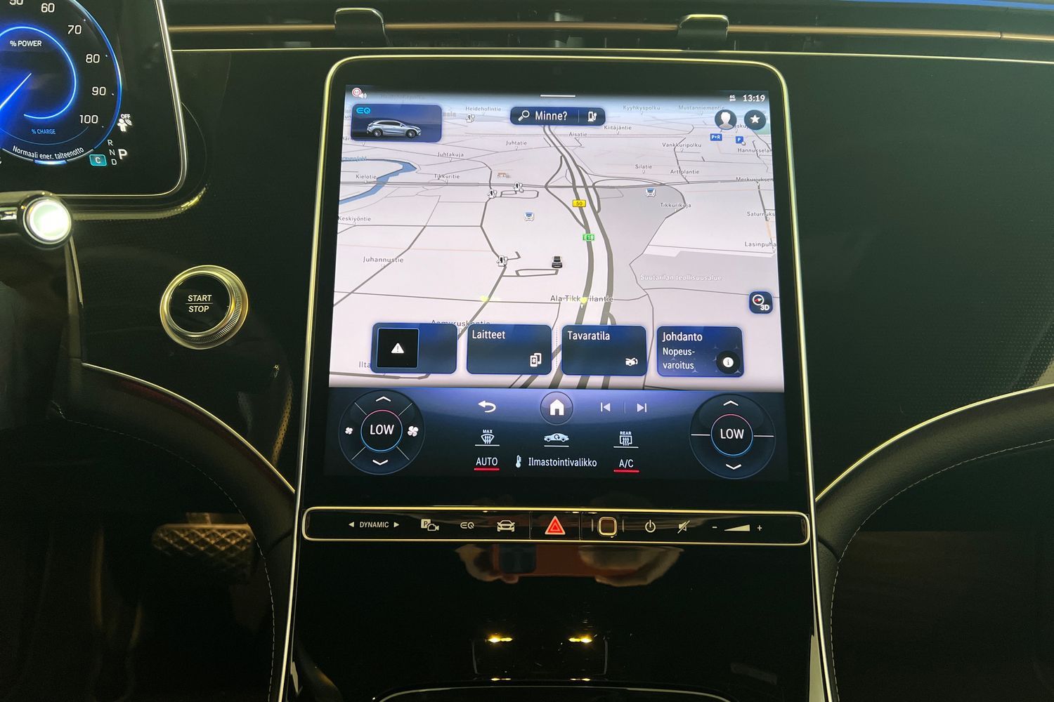 Mercedes-Benz EQE SUV 2024