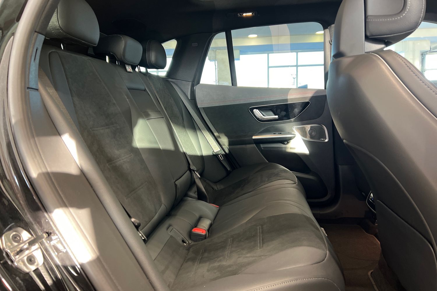 Mercedes-Benz EQE SUV 2024