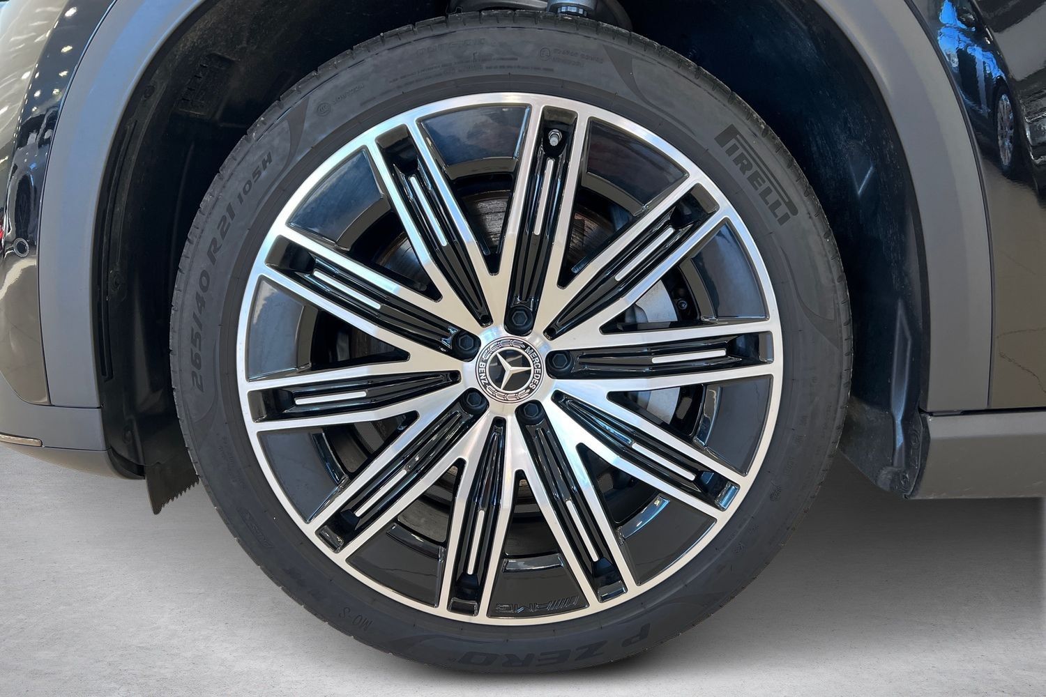 Mercedes-Benz EQE SUV 2024