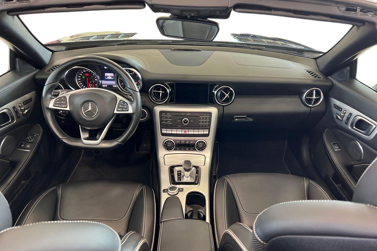 Mercedes-Benz SLC 2016