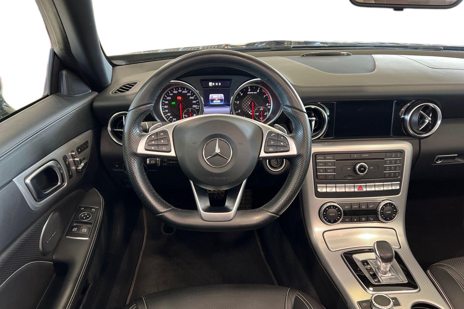 Mercedes-Benz SLC 2016
