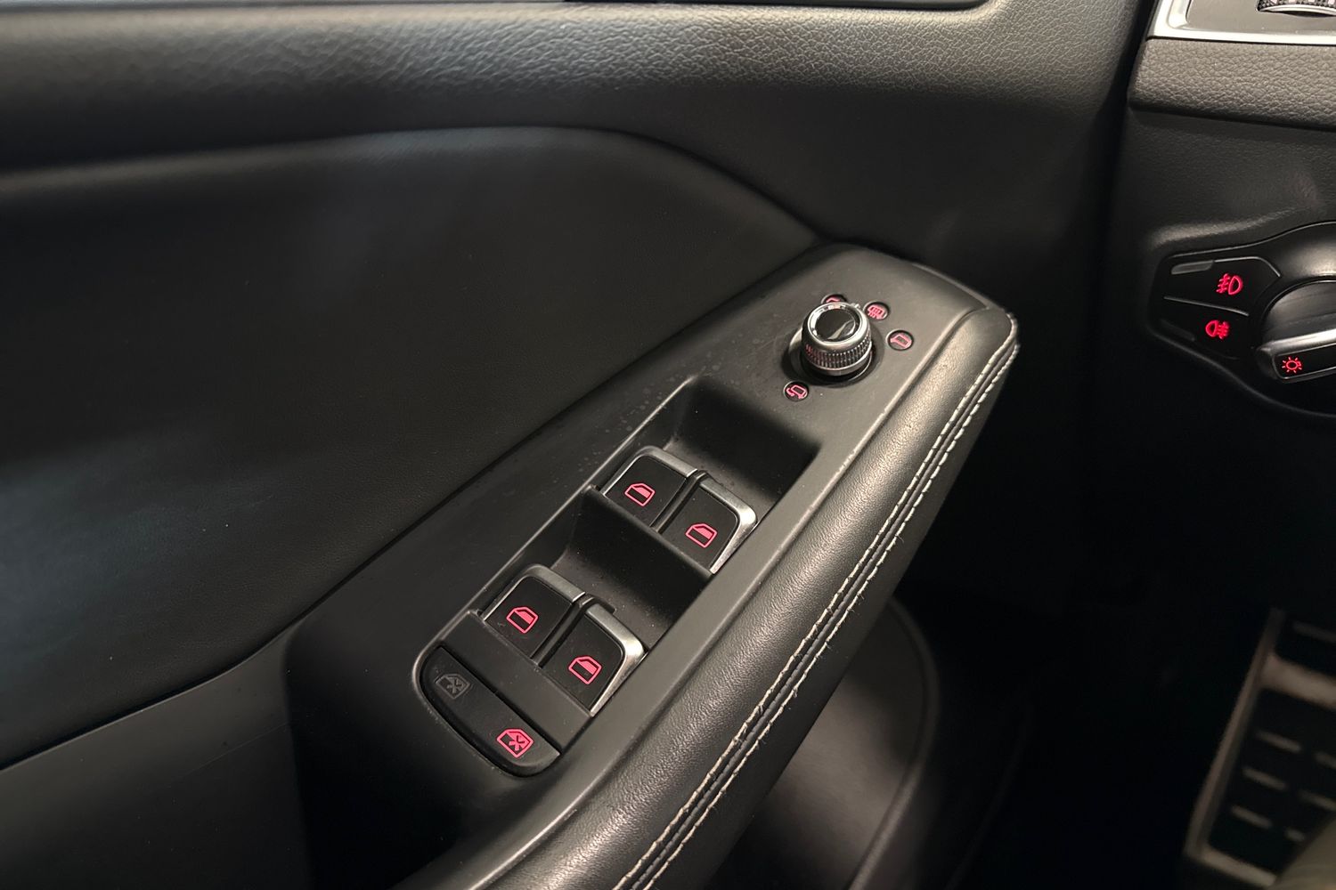 Audi SQ5 2013