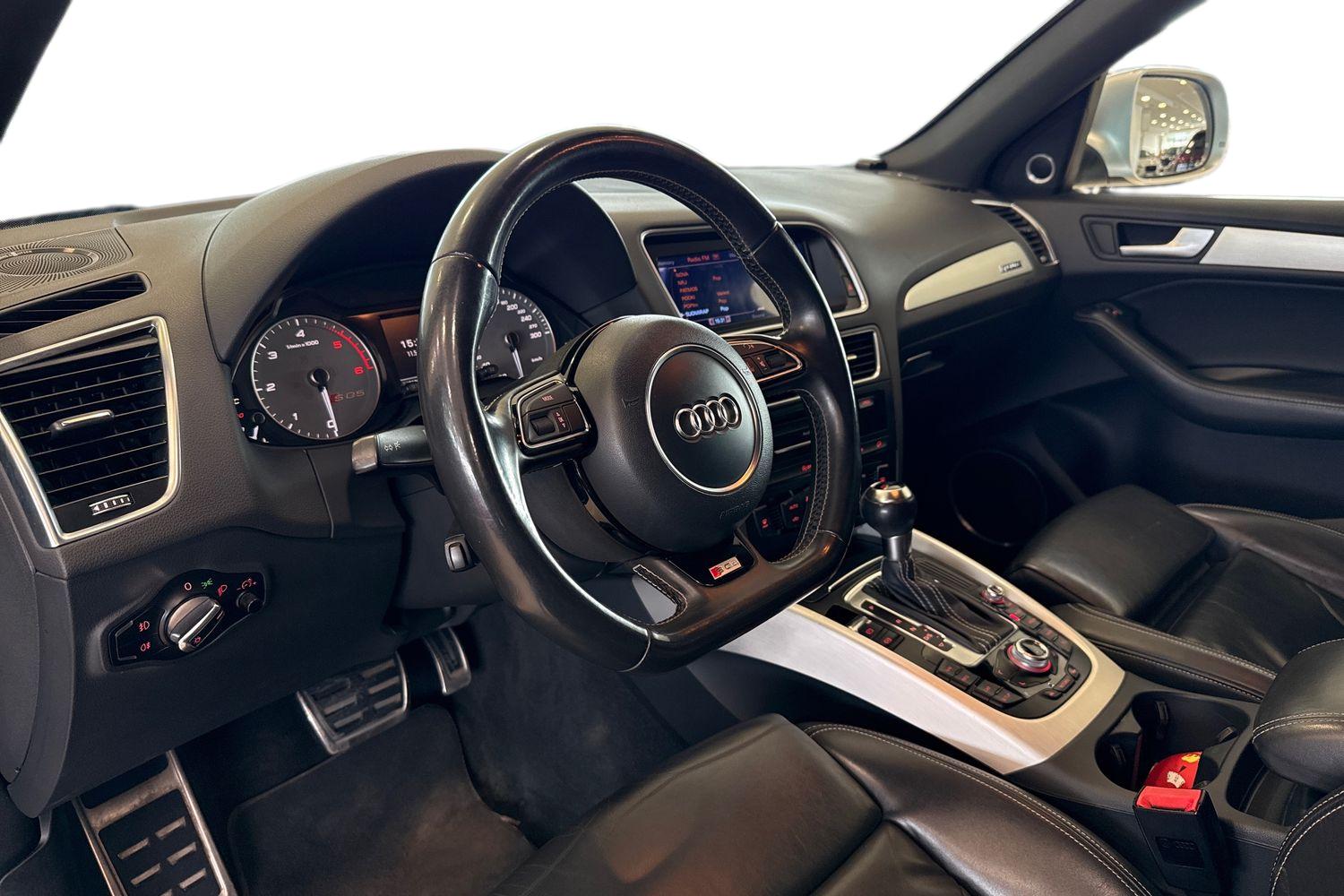 Audi SQ5 2013