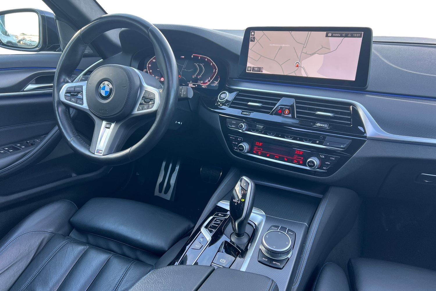 BMW 540 G31 LCI Touring 540d A xDrive MHEV M-sport / ACC / H/K / 360° cam / Panoraama / HUD / Adaptive LED