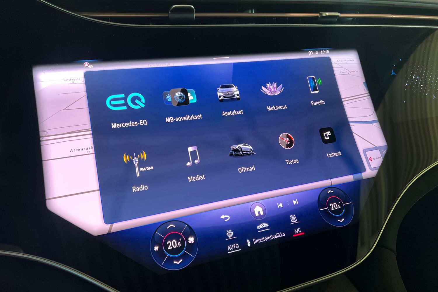 Mercedes-Benz EQE SUV 2025