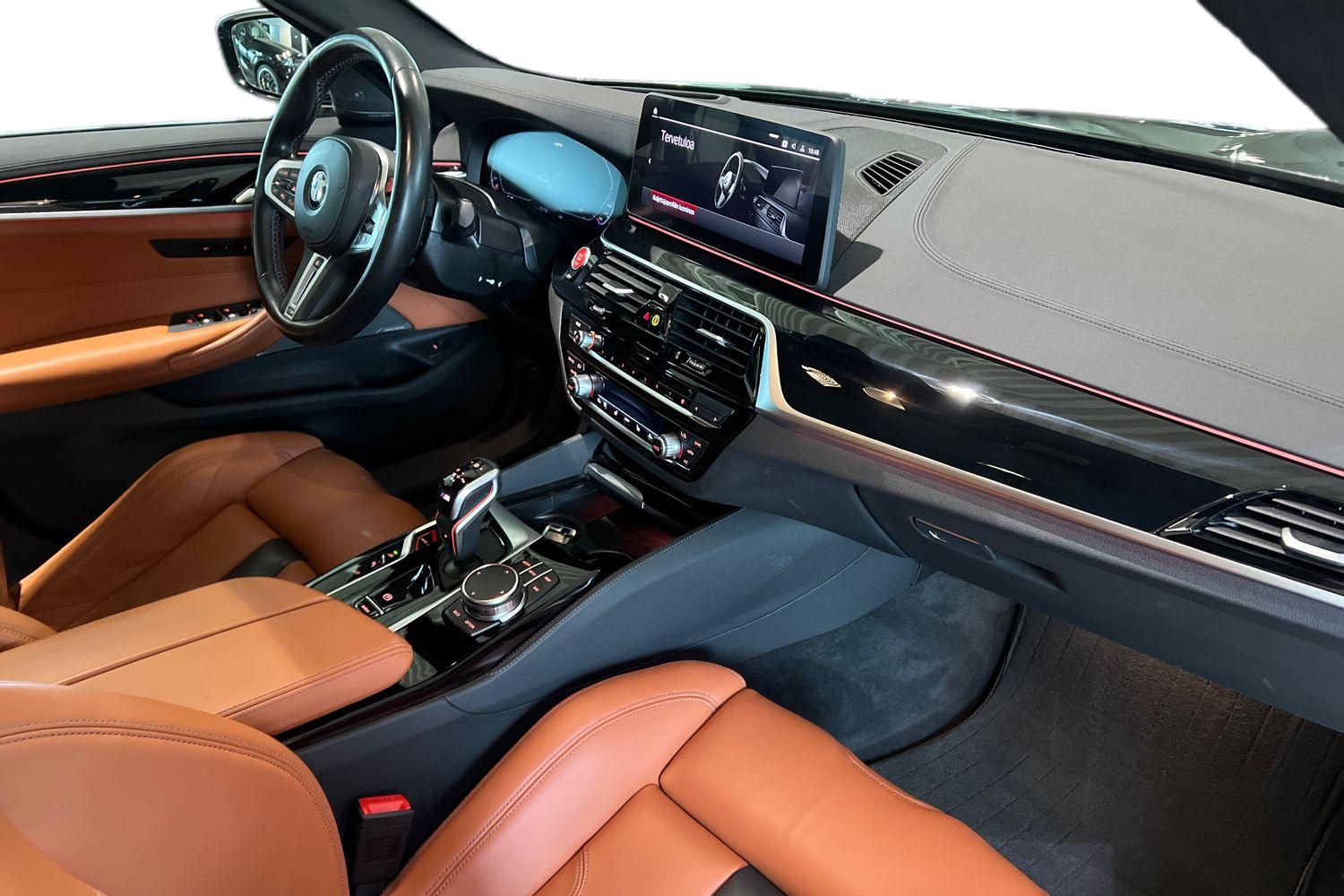 BMW M5 2023