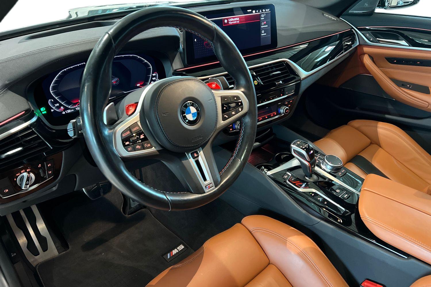 BMW M5 2023