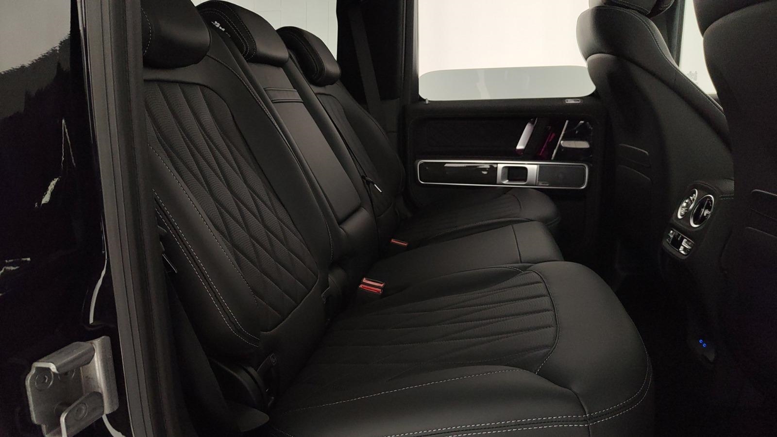 Mercedes-Benz G 2025