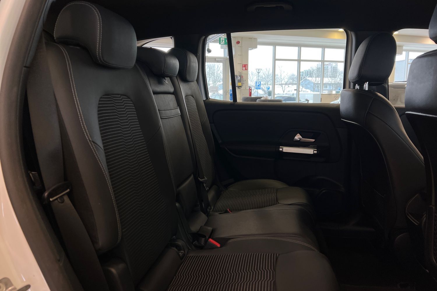 Mercedes-Benz EQB 2023