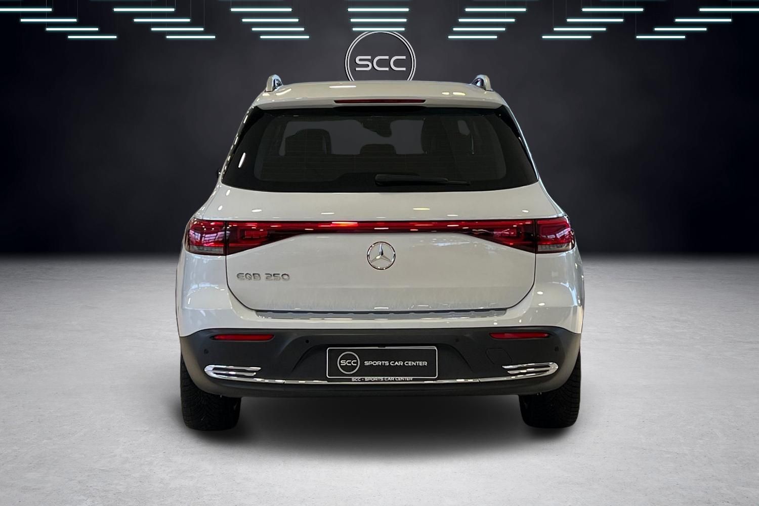 Mercedes-Benz EQB 2023