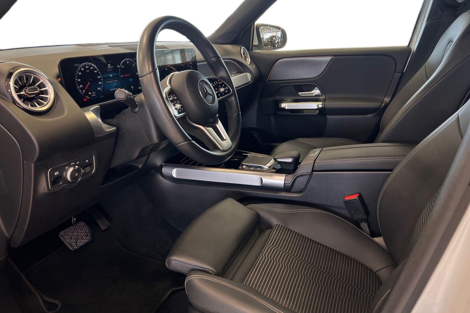 Mercedes-Benz EQB 2023