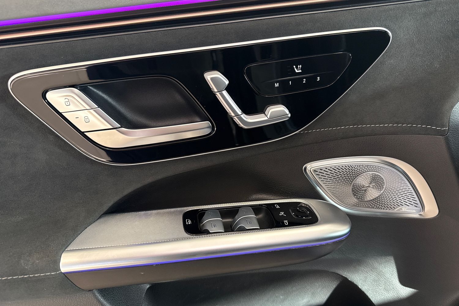Mercedes-Benz EQE SUV 2024