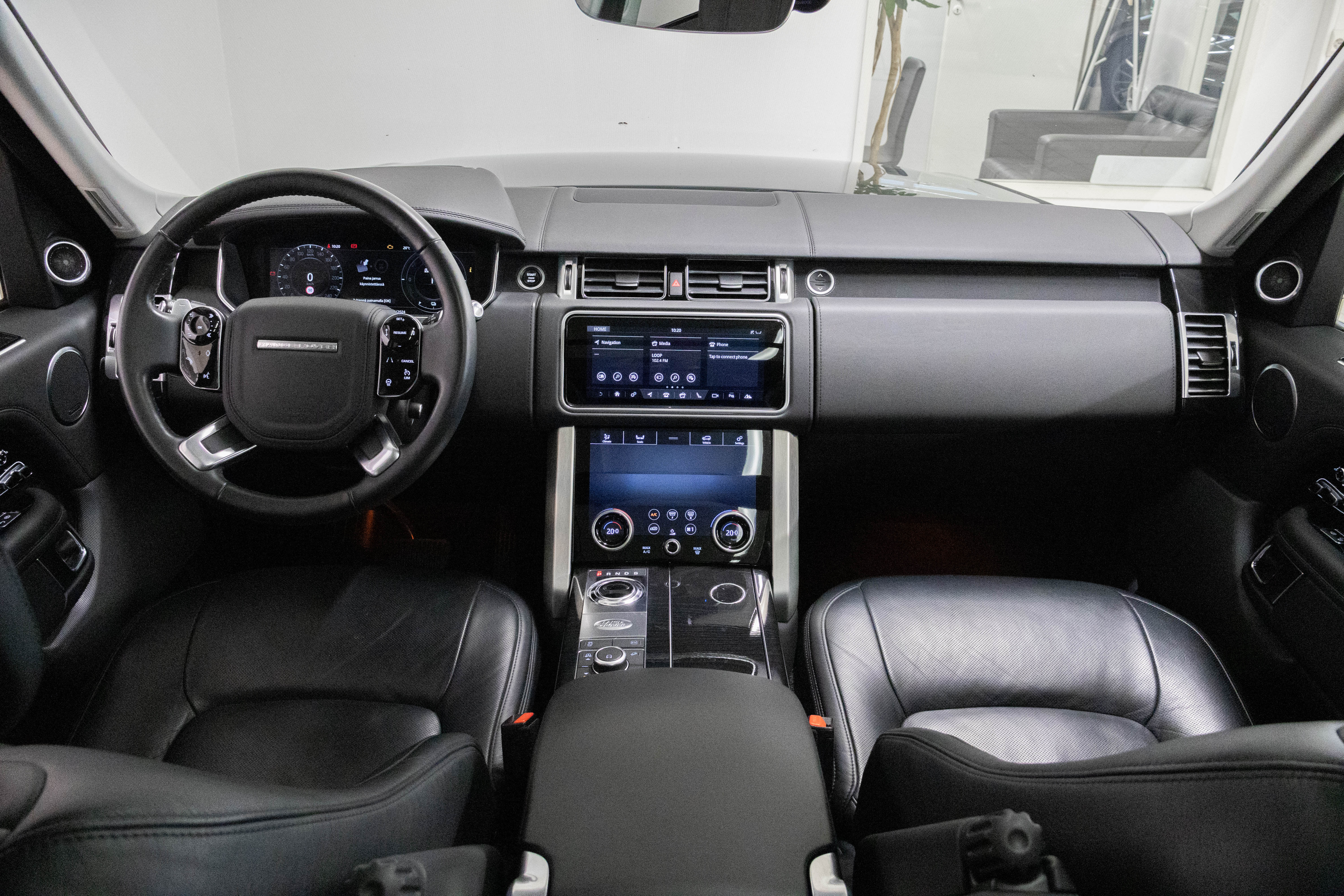 Land Rover Range Rover P400e Autobiography / Vossen / Panoraama / Koukku / HUD / Hieronta / Meridian / ACC / Drive Pro
