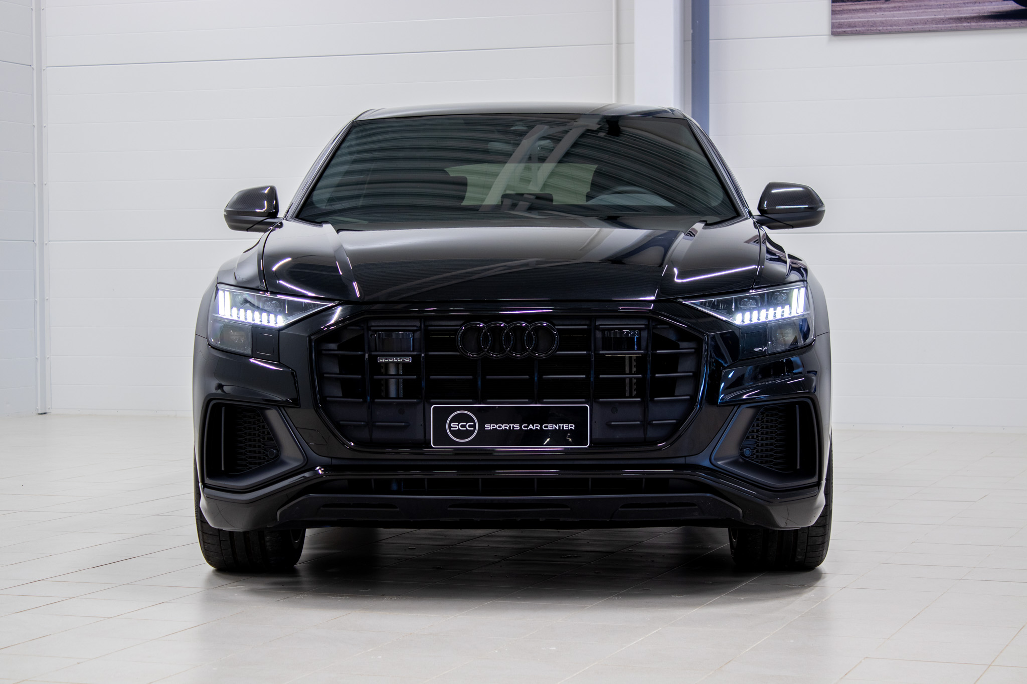 Audi Q8 S line 60 TFSI e 340 kW quattro "Black Edition" / Competition Plus / 23" / Bang&Olufsen 3D / Koukku