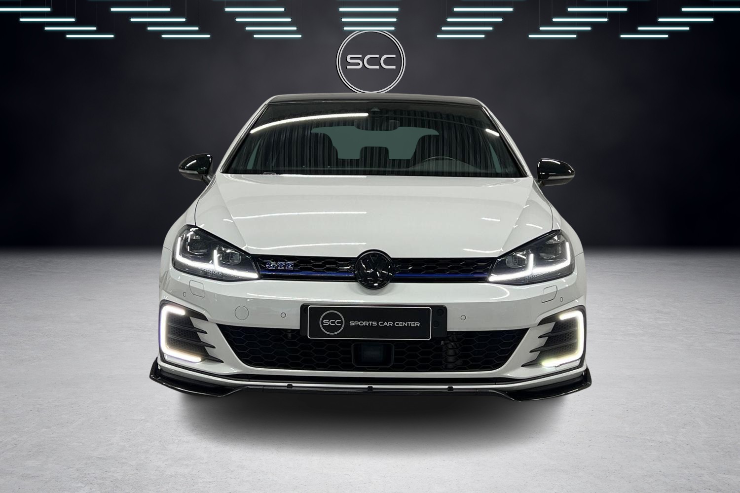 Volkswagen Golf GTE Plug-In Hybrid 150 kW (204 hv) DSG-automaatti / ACC / LED / Peruutuskamera / Digimittaristo