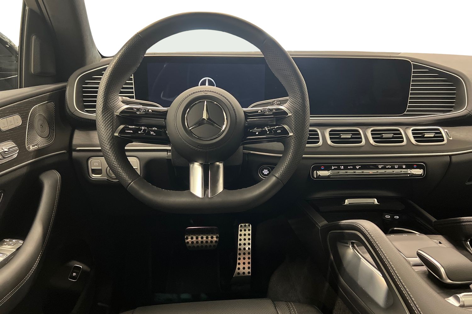 Mercedes-Benz GLE 350 de 4MATIC Coupé AMG / DINAMICA / Burmester®/ HUD / Airmatic / 360°/ Active Cruise / 60kW /Koukku