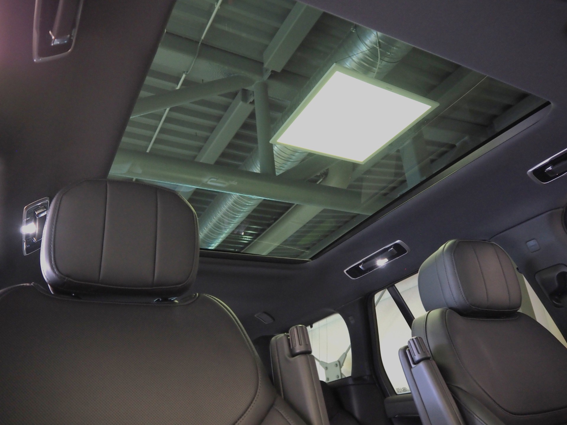 Land Rover Range Rover 17