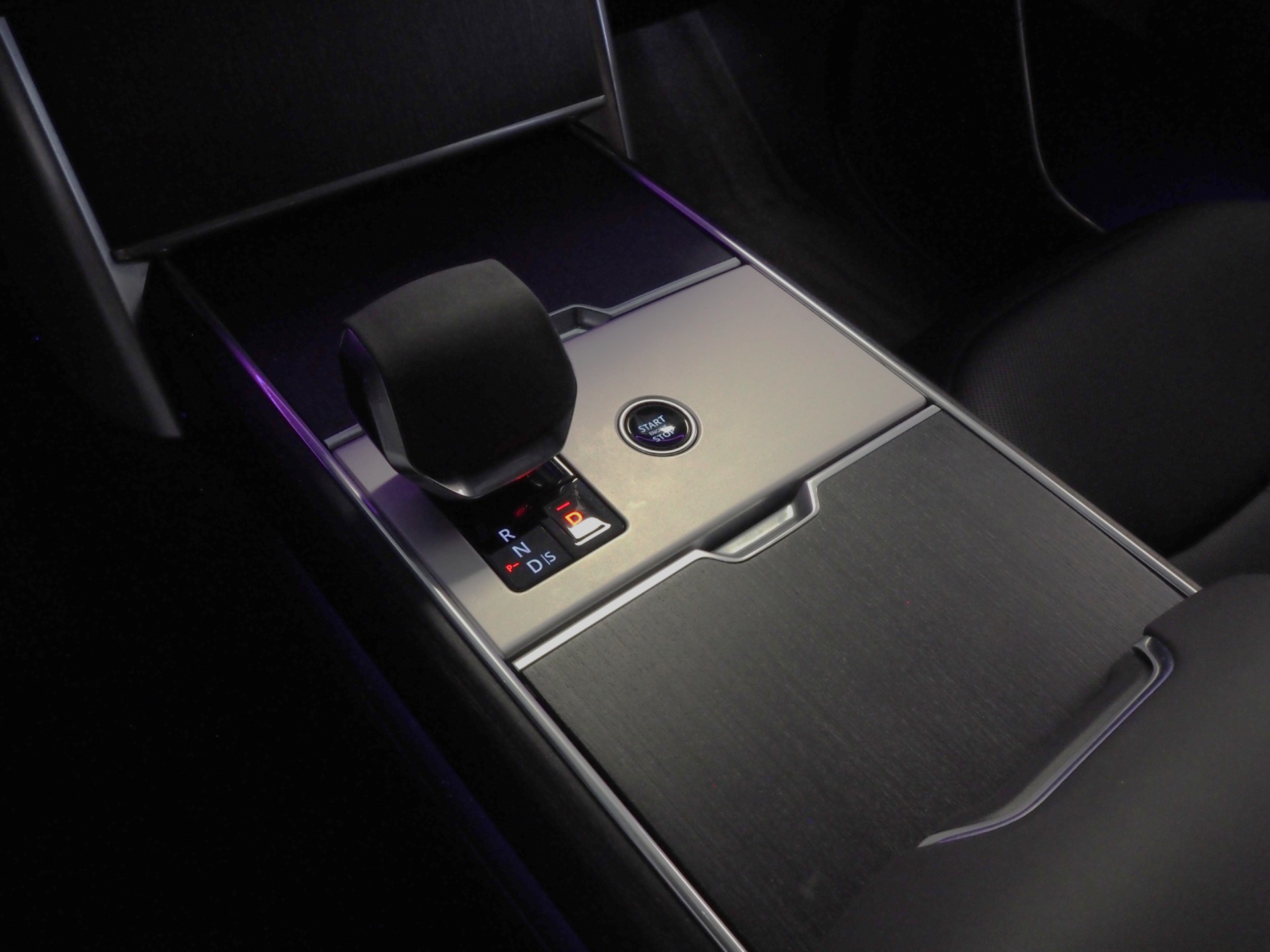 Land Rover Range Rover 19
