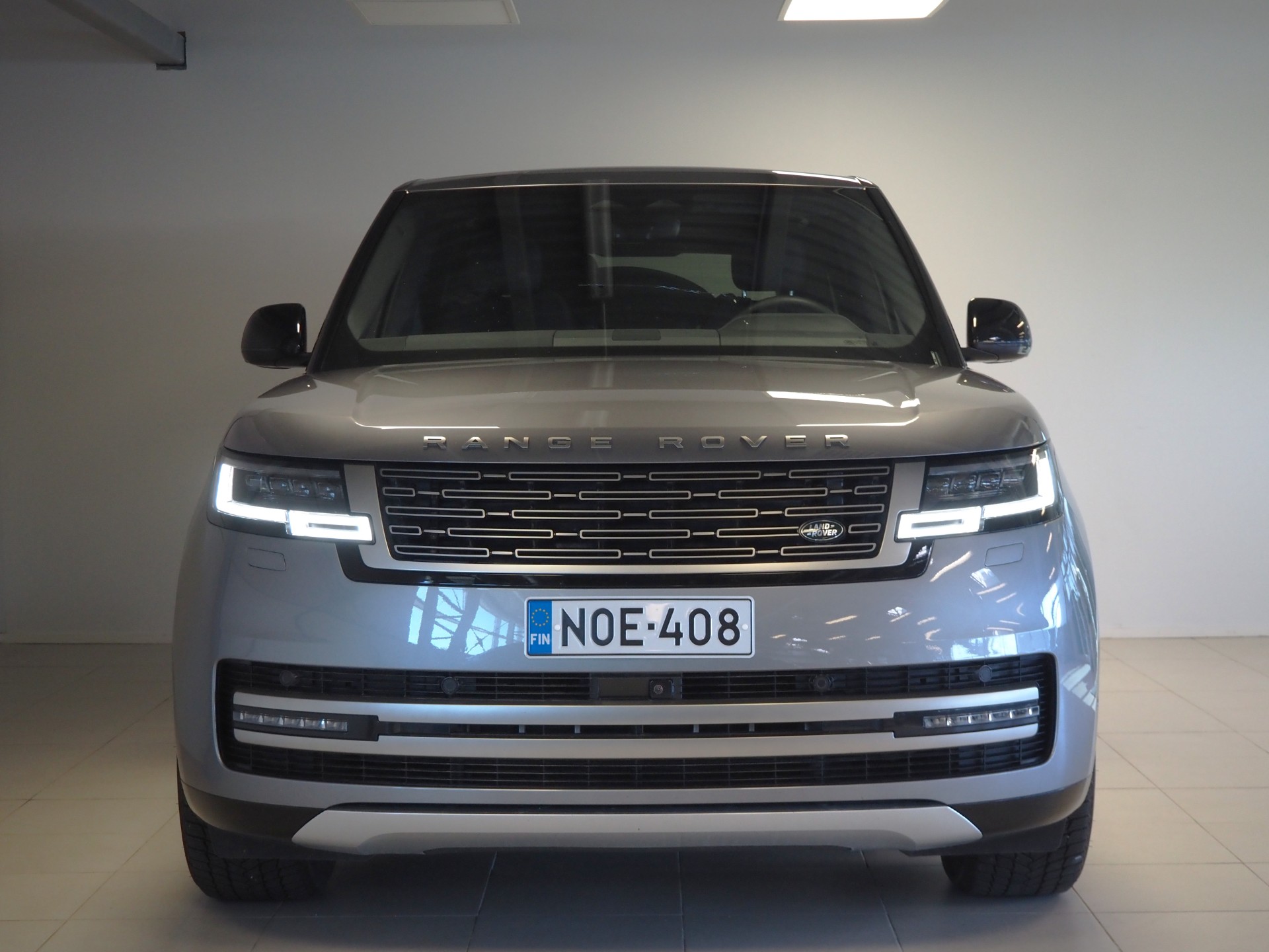Land Rover Range Rover 6