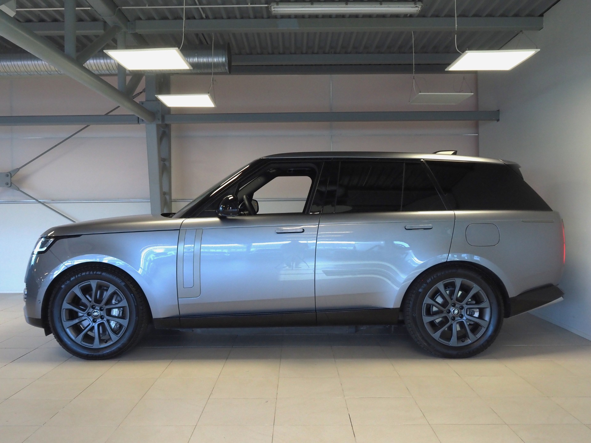 Land Rover Range Rover 8