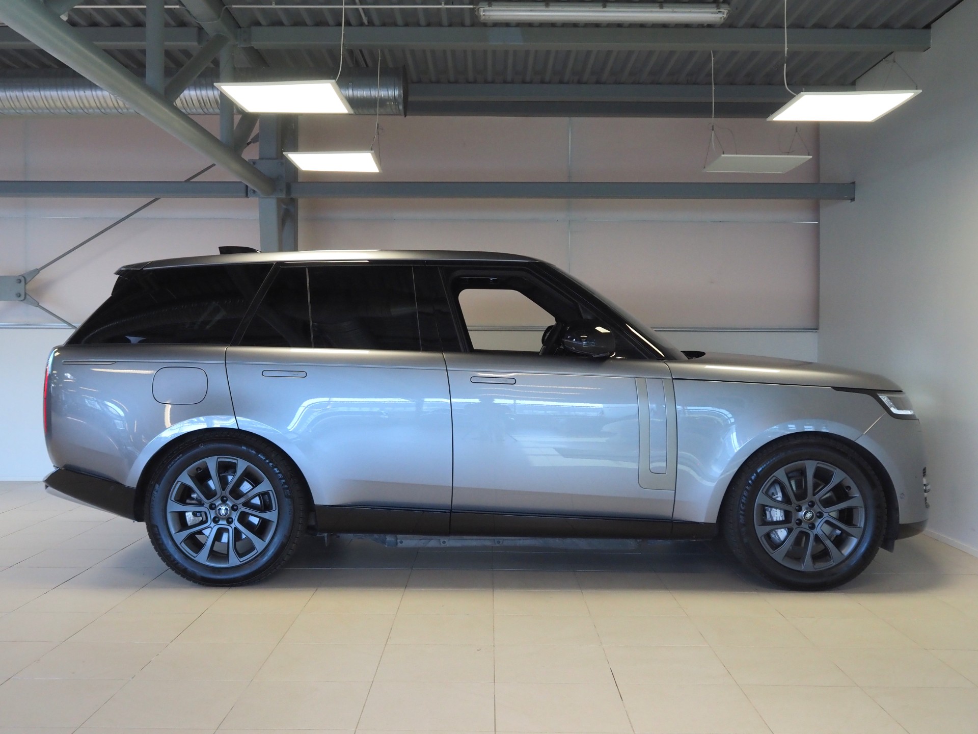 Land Rover Range Rover 9