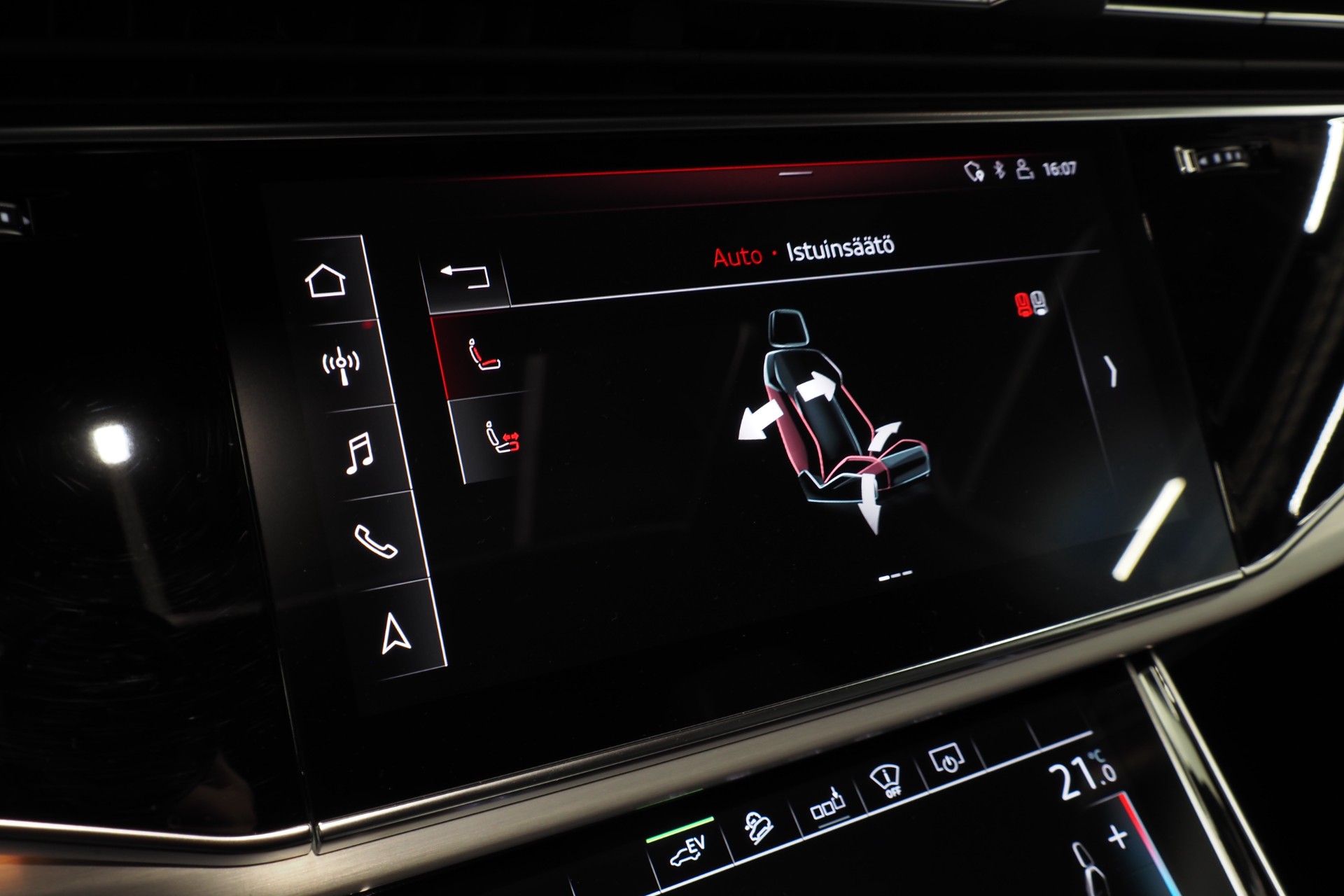 Audi Q7 12