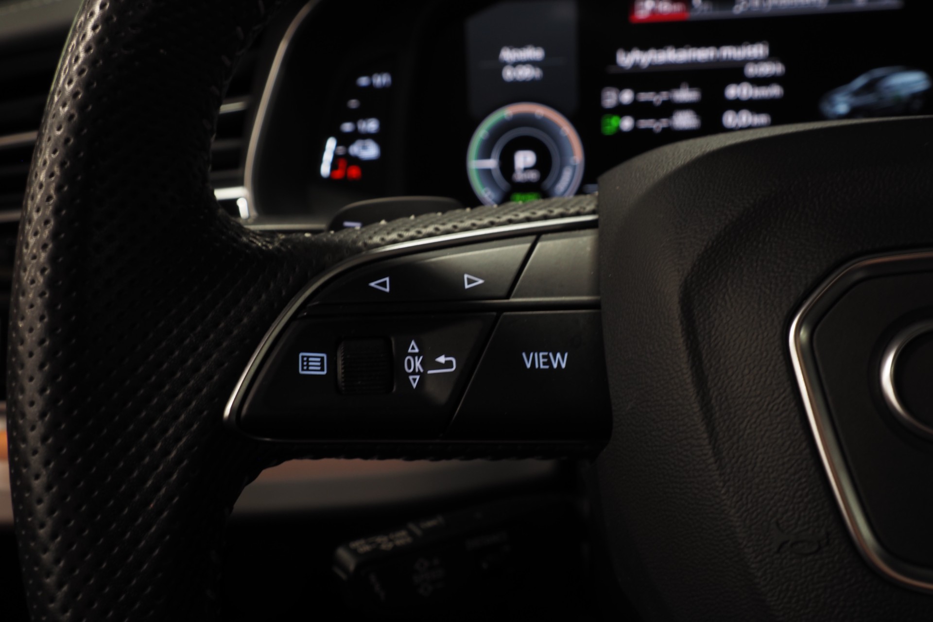 Audi Q7 17