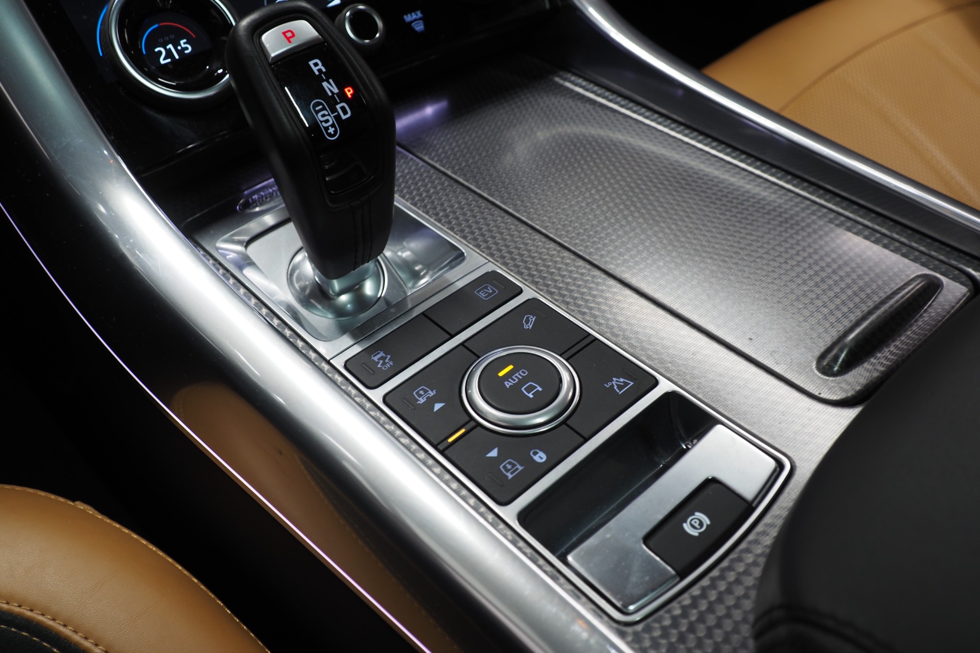 Land Rover Range Rover Sport 17