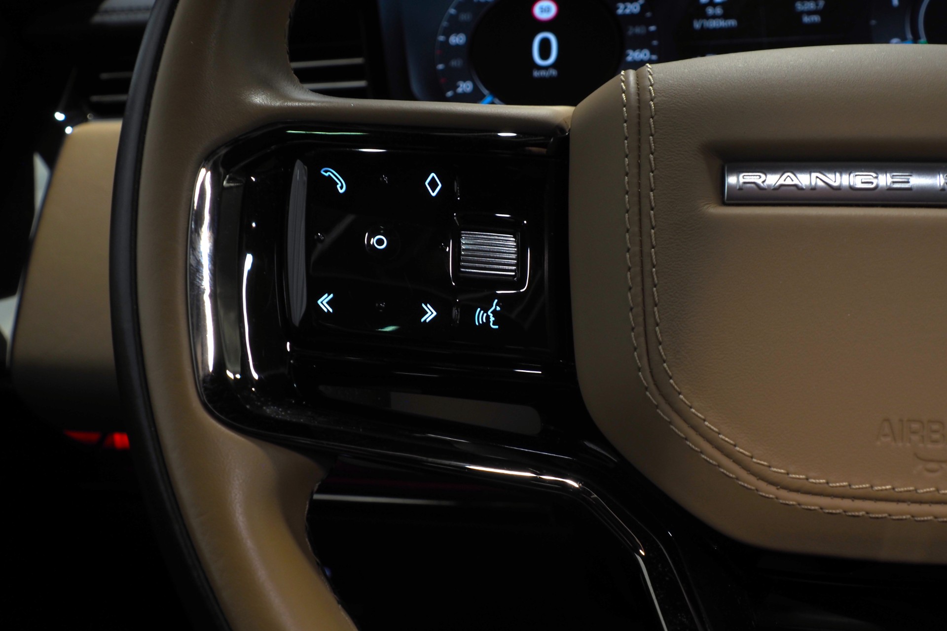 Land Rover Range Rover Sport 19