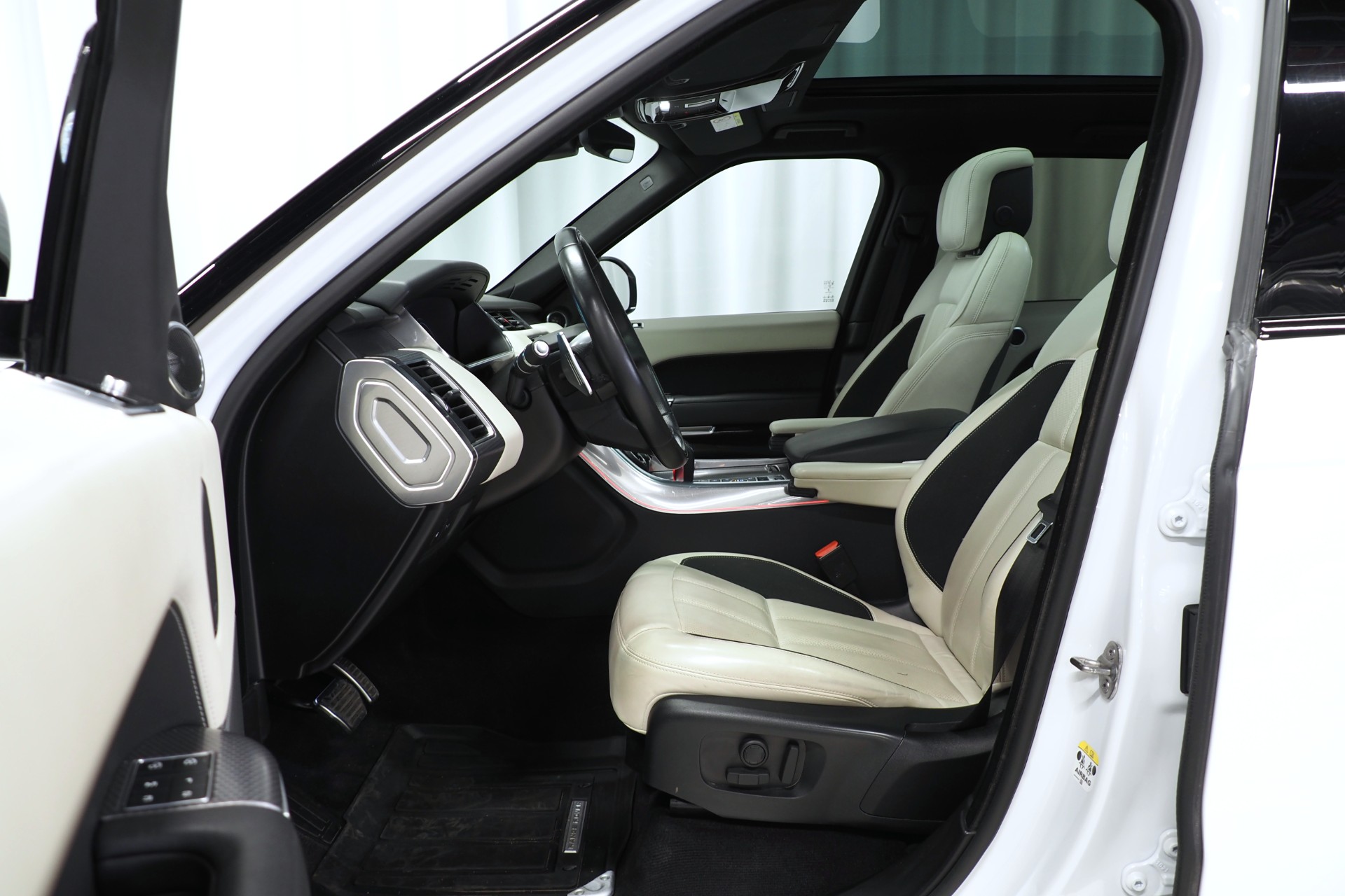 Land Rover Range Rover Sport 5
