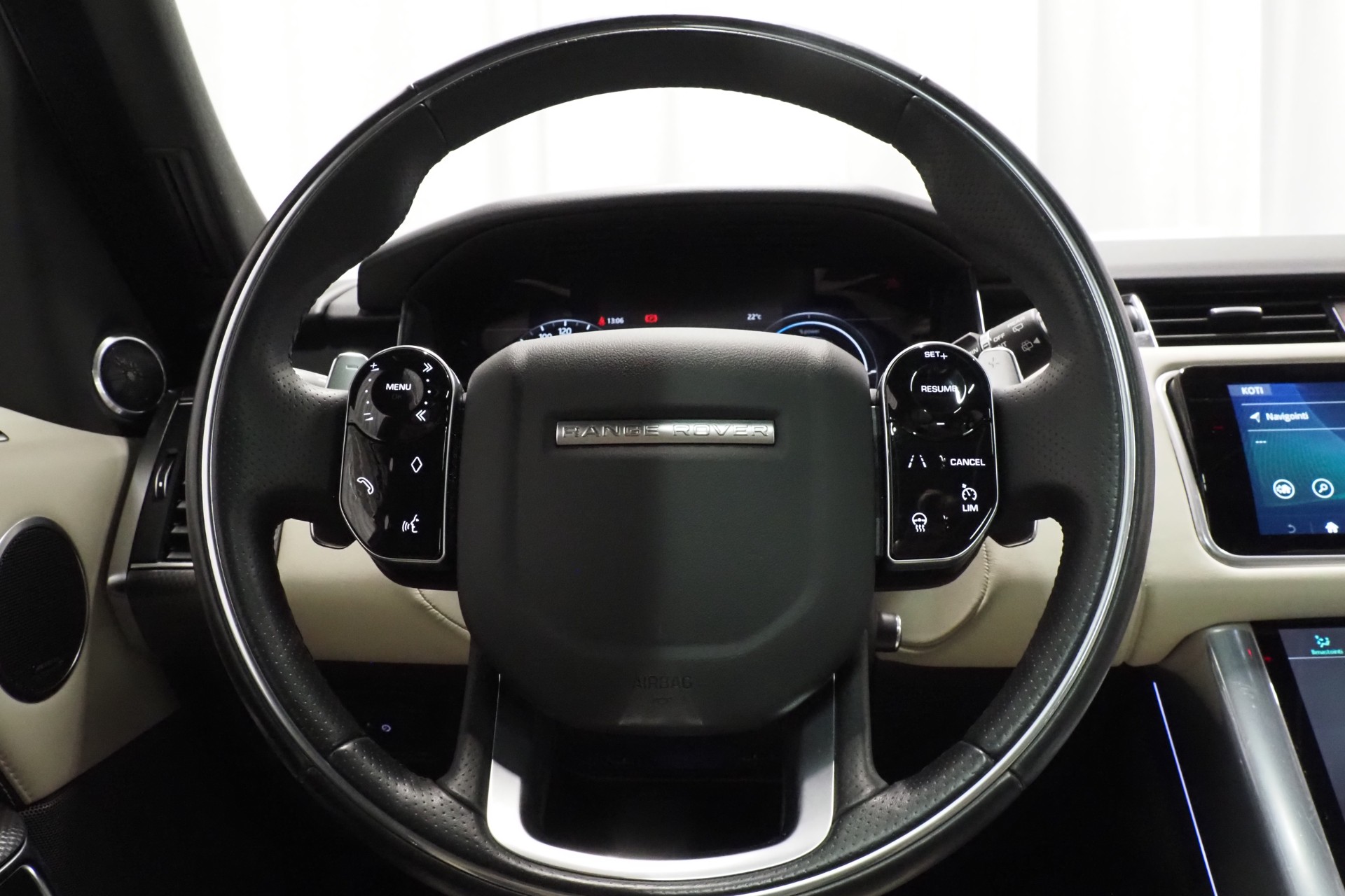 Land Rover Range Rover Sport 17