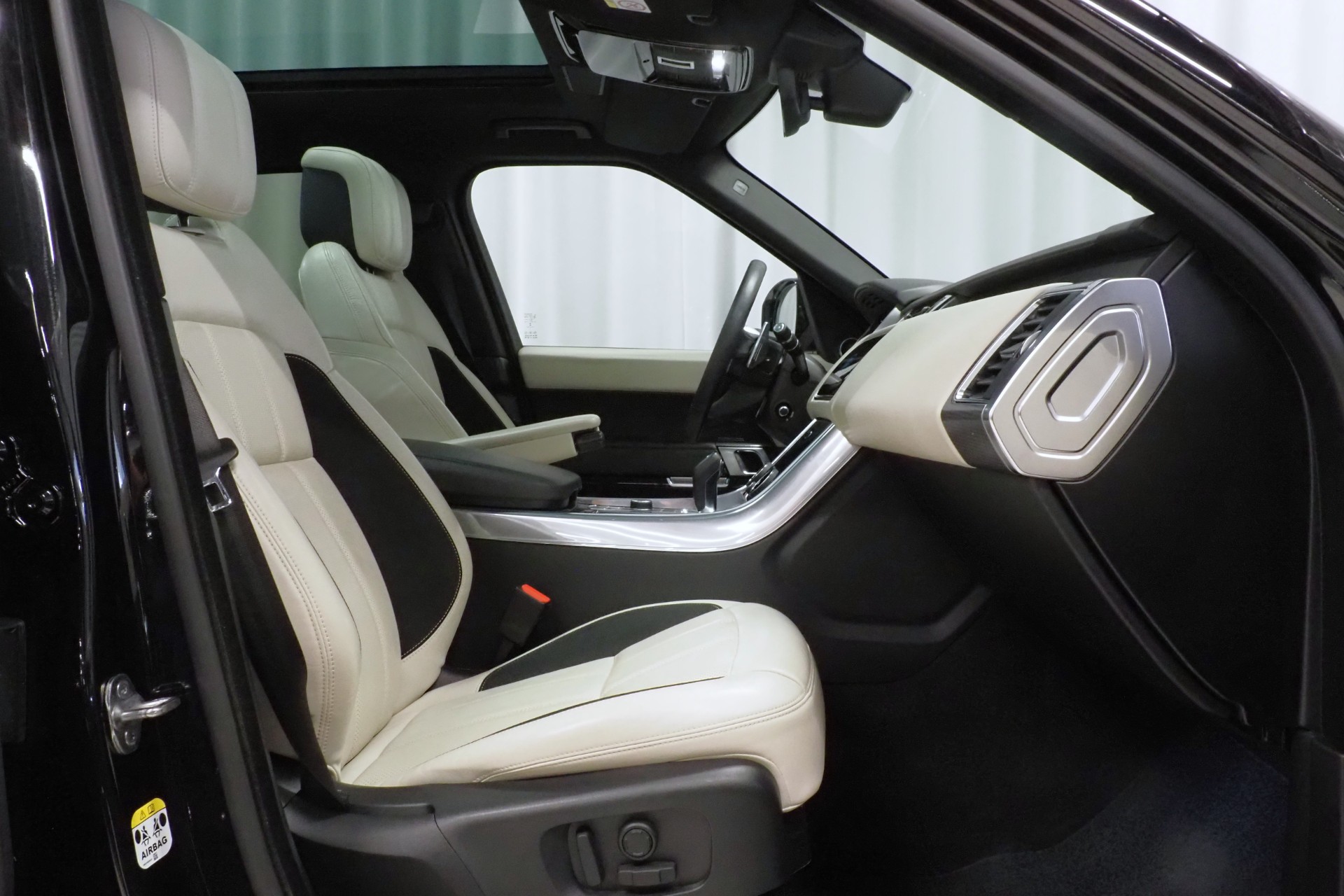 Land Rover Range Rover Sport 6