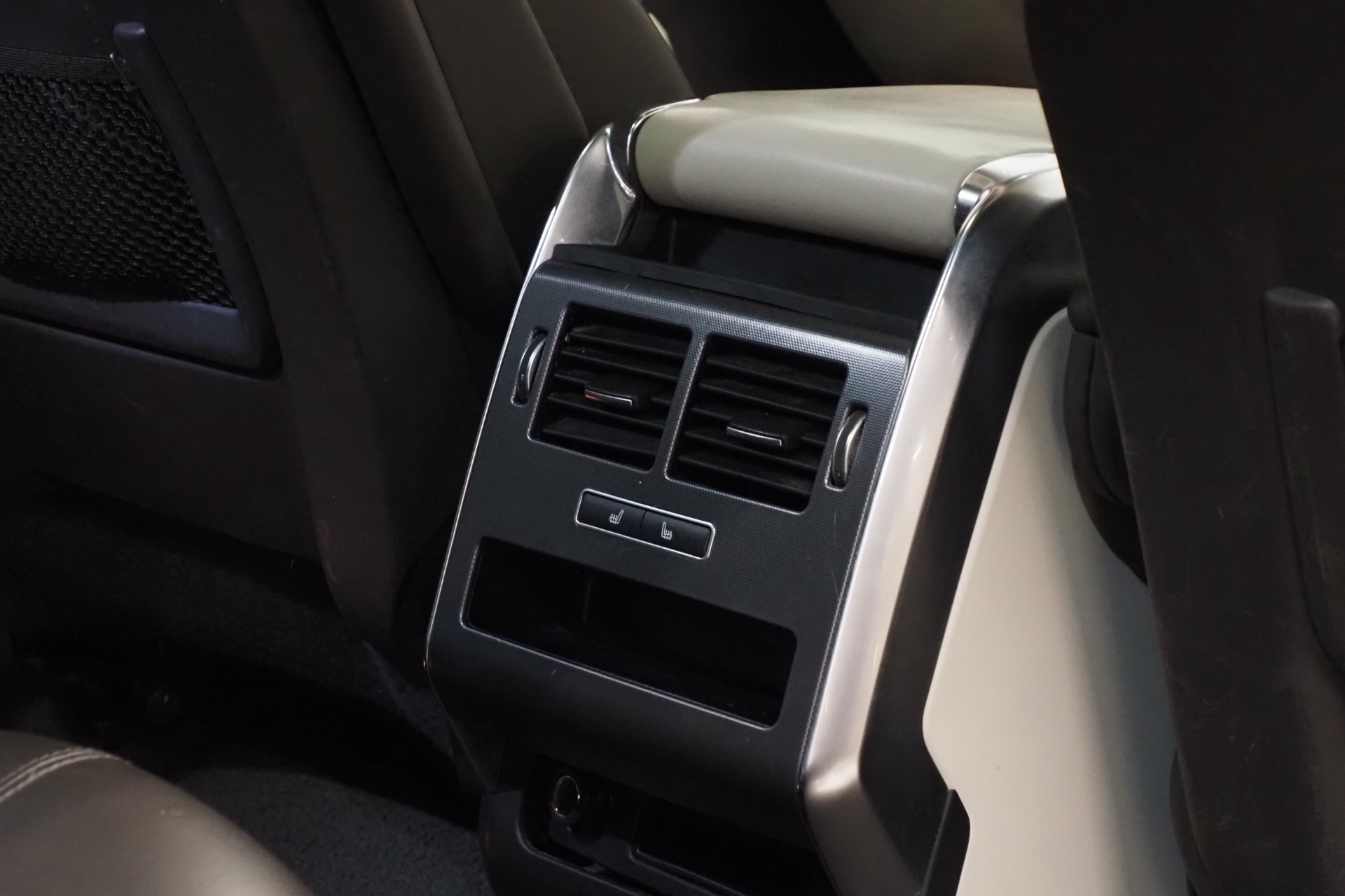 Land Rover Range Rover Sport 17