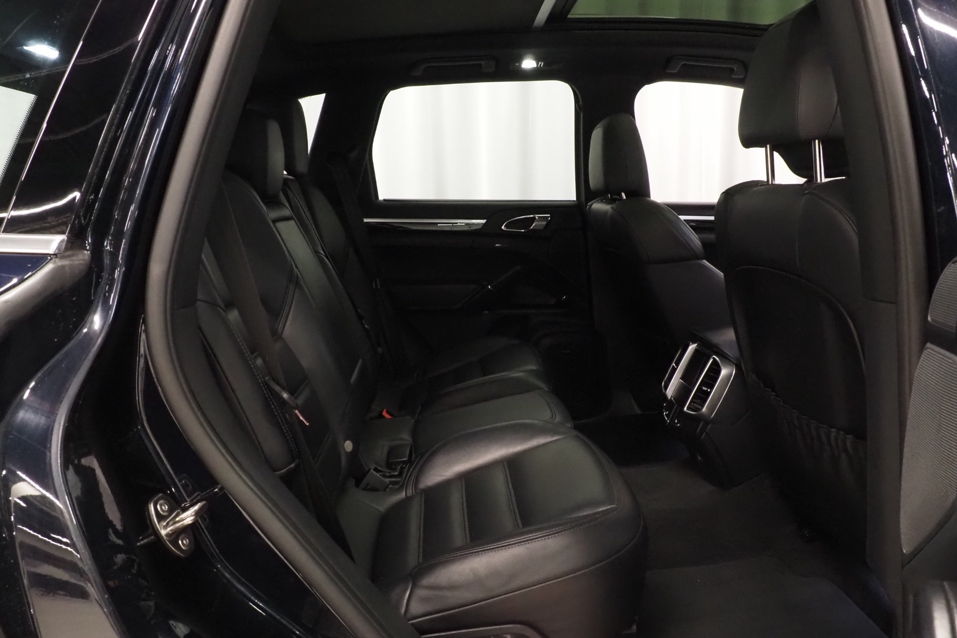 Porsche Cayenne 7