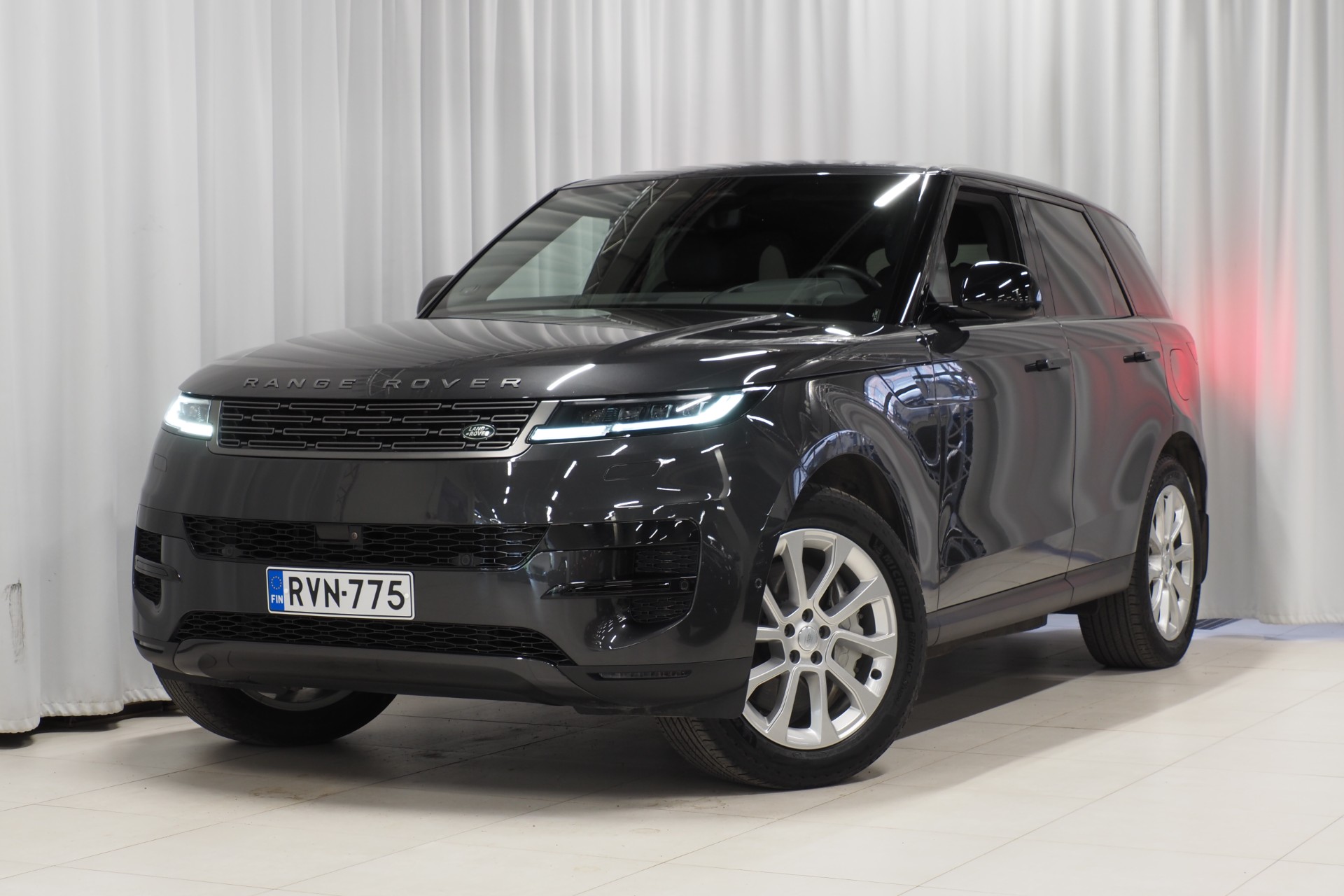 Land Rover Range Rover Sport 1