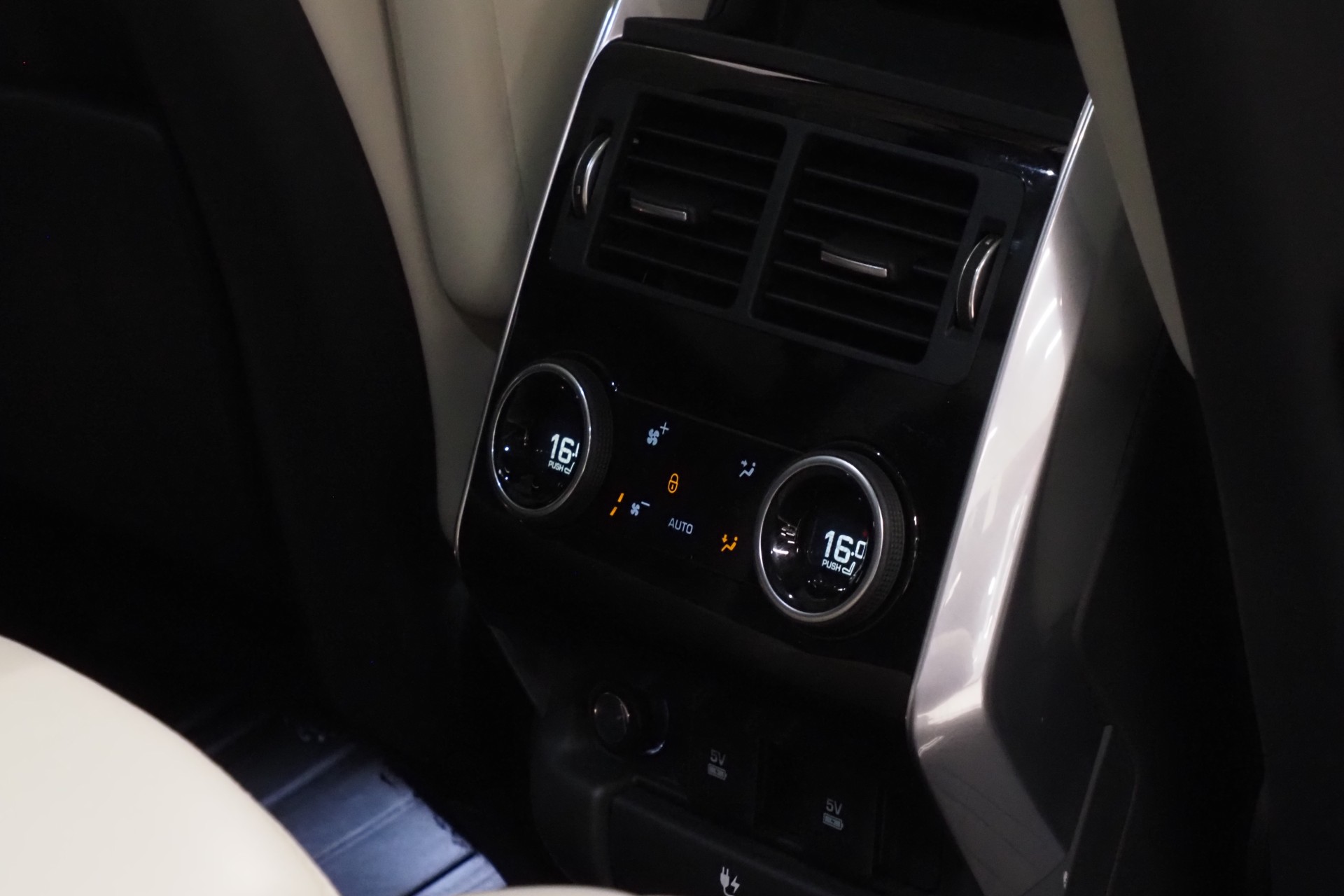 Land Rover Range Rover Sport 17
