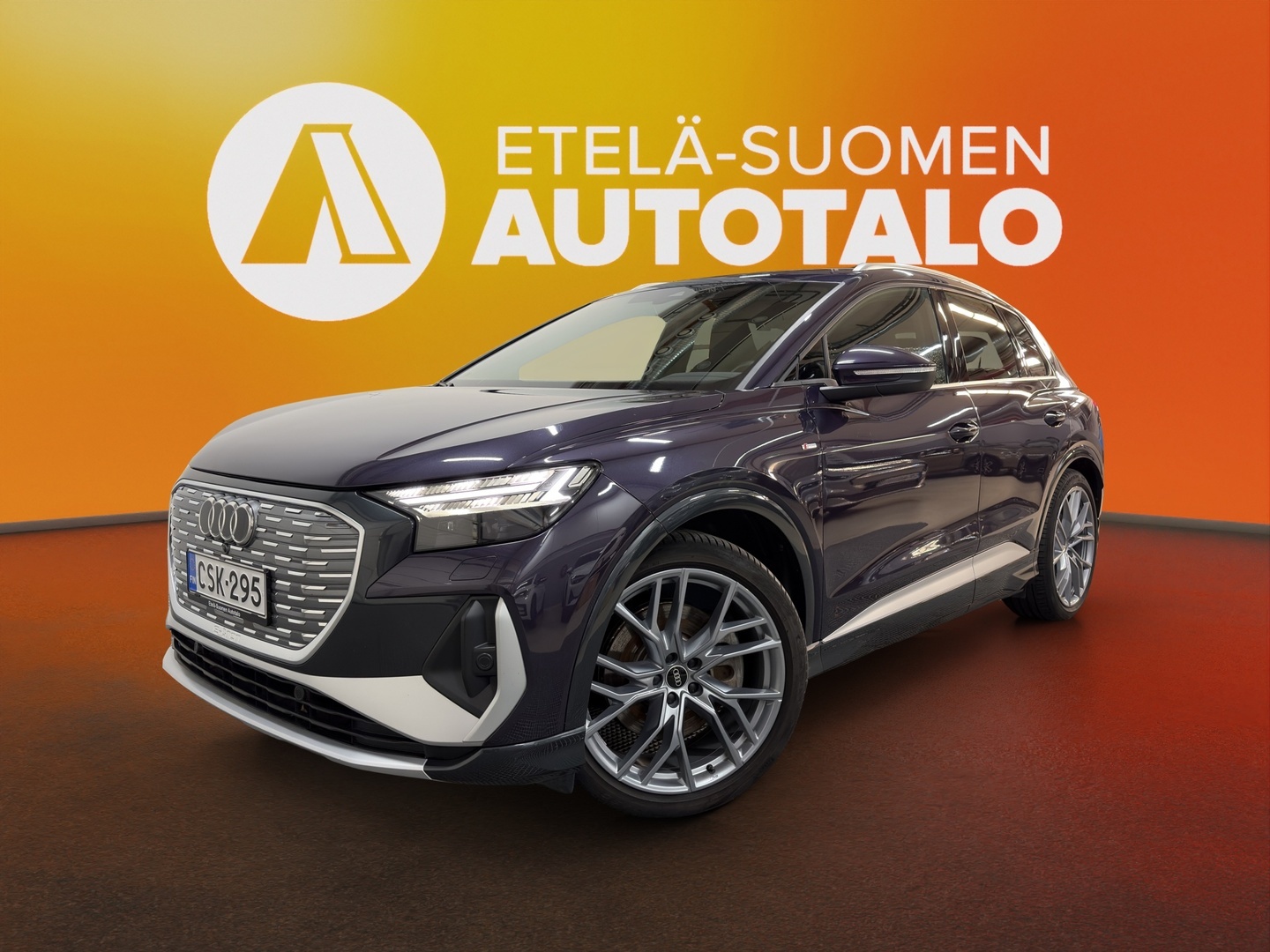 AUDI Q4 e-tron 2022