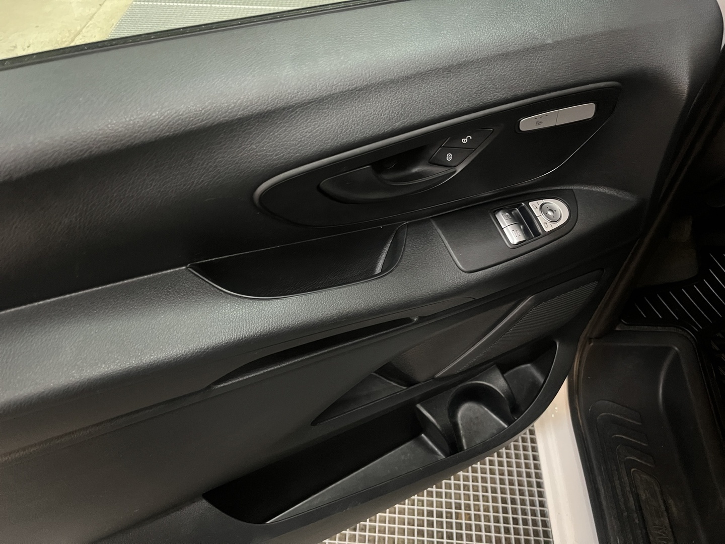 MERCEDES-BENZ Vito 2019