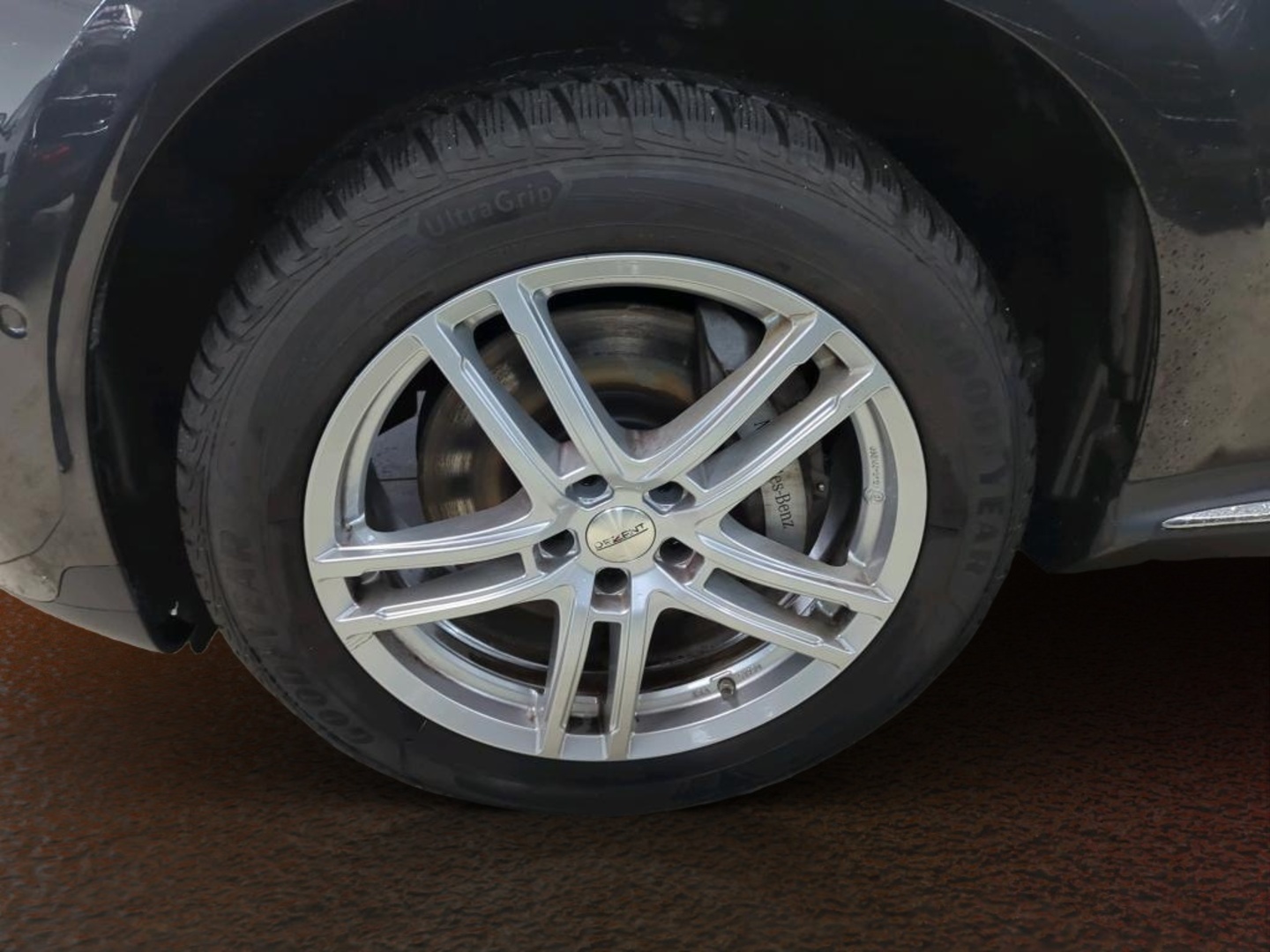 MERCEDES-BENZ EQC 2022