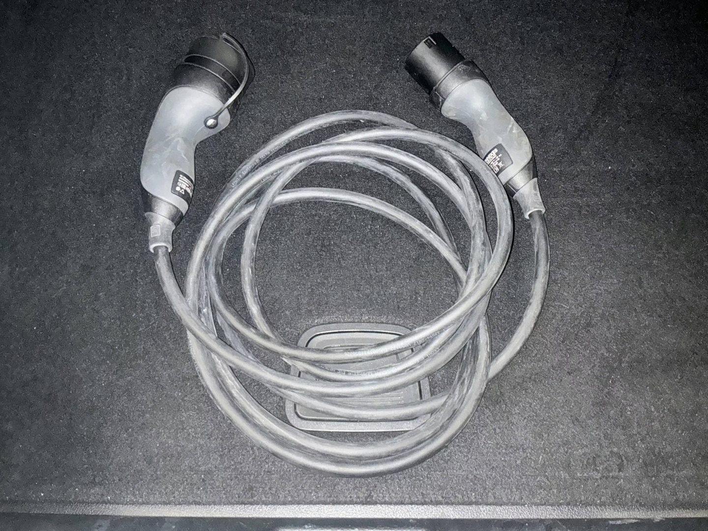 MERCEDES-BENZ EQE 2022