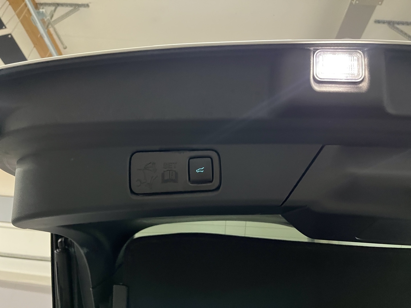 FORD Mustang Mach-E 2022