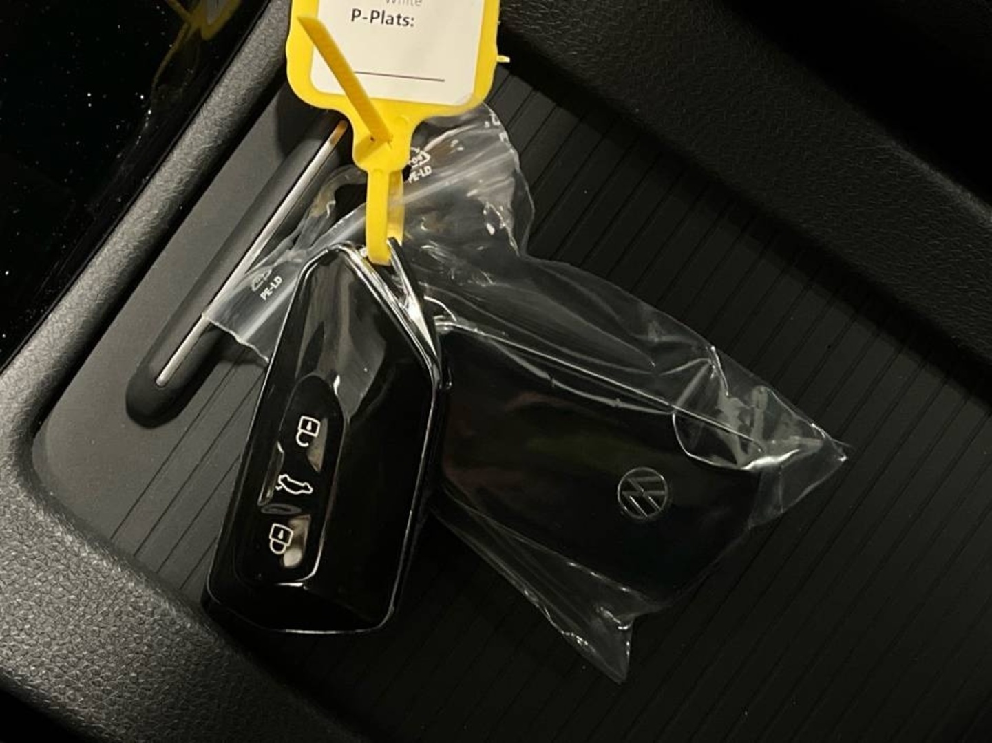 VOLKSWAGEN ID.4 2023