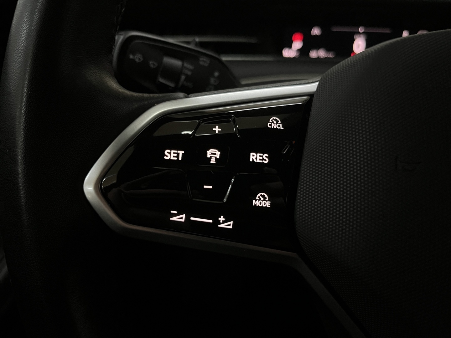 VOLKSWAGEN ID.7 2025