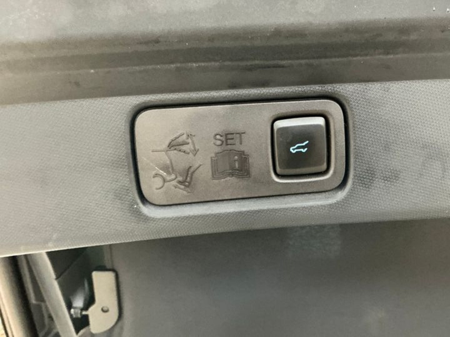 FORD Mustang Mach-E 2023