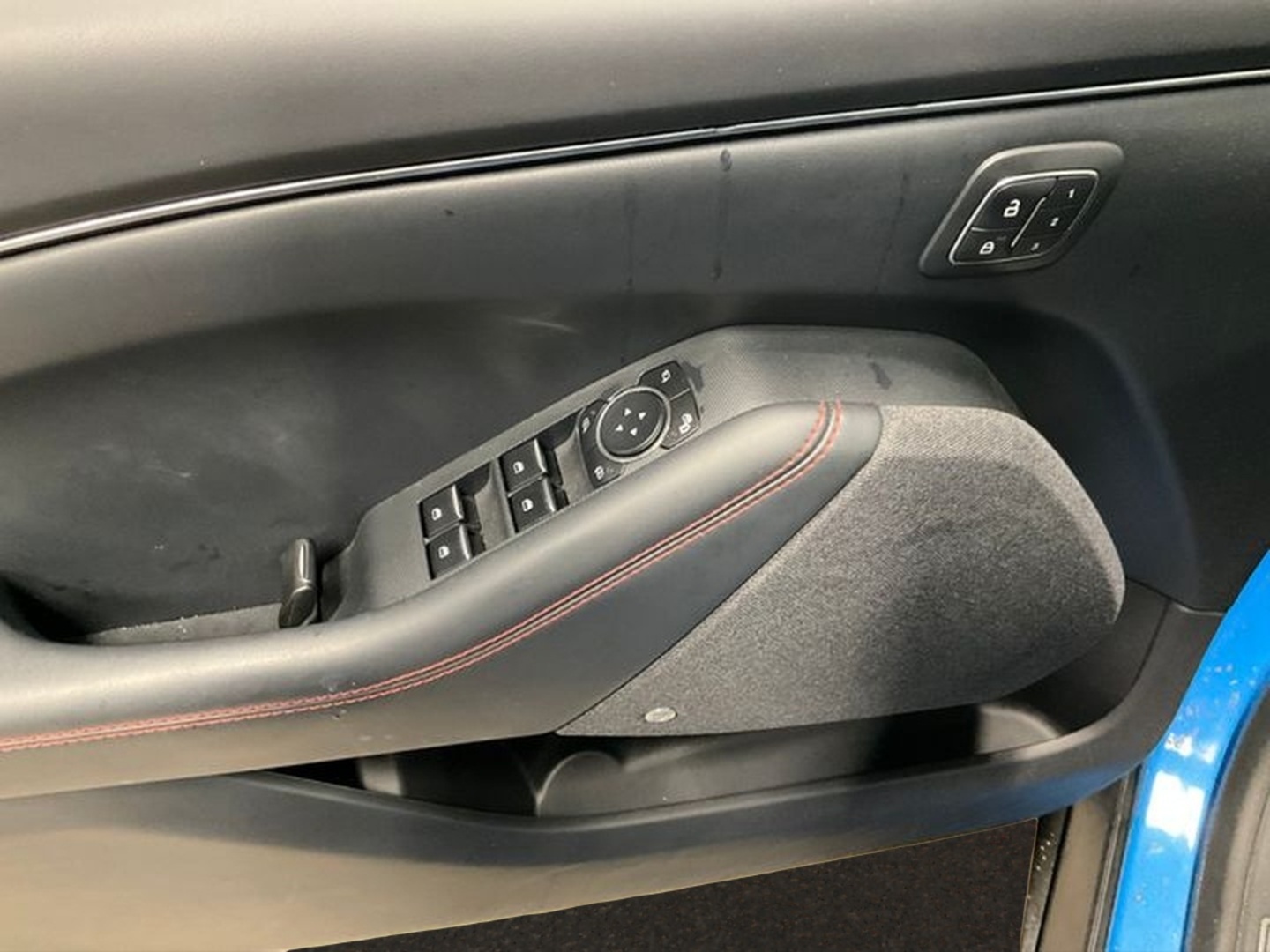 FORD Mustang Mach-E 2023