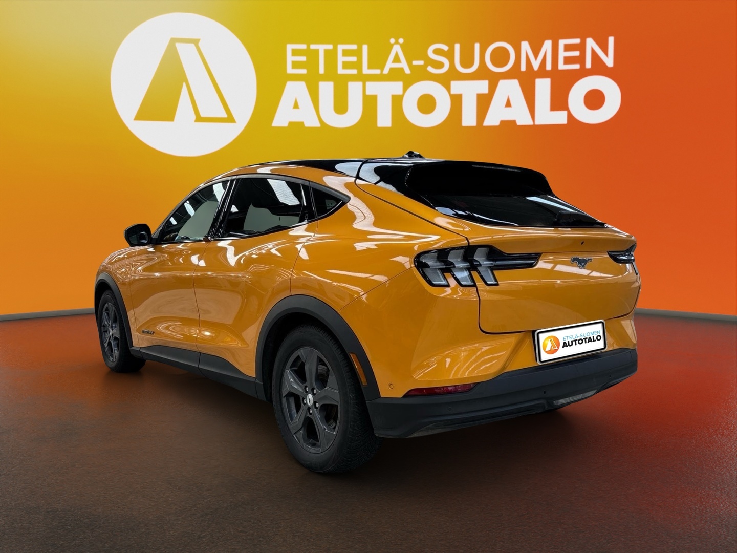 FORD Mustang Mach-E 2022