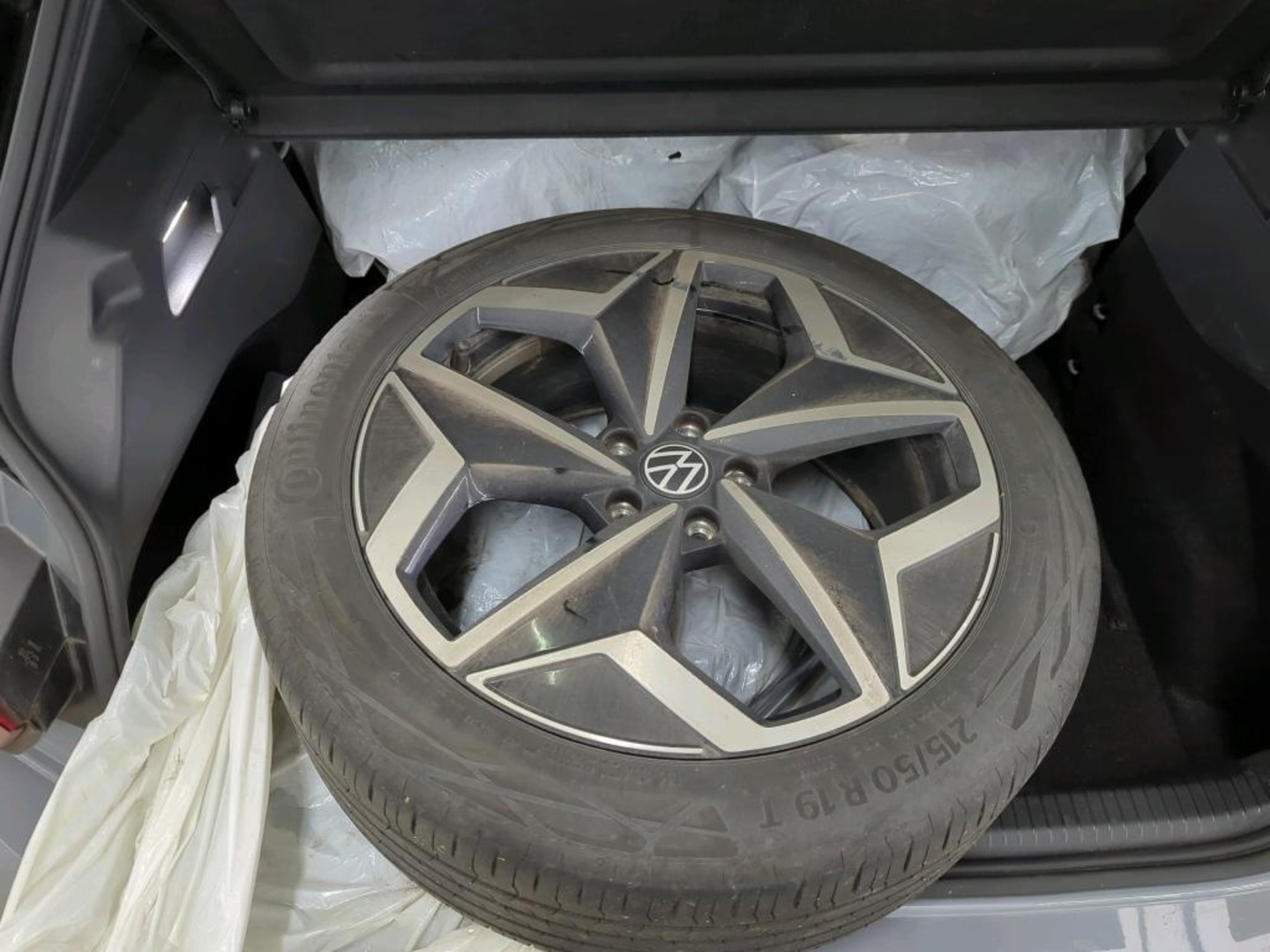 VOLKSWAGEN ID.3 2023