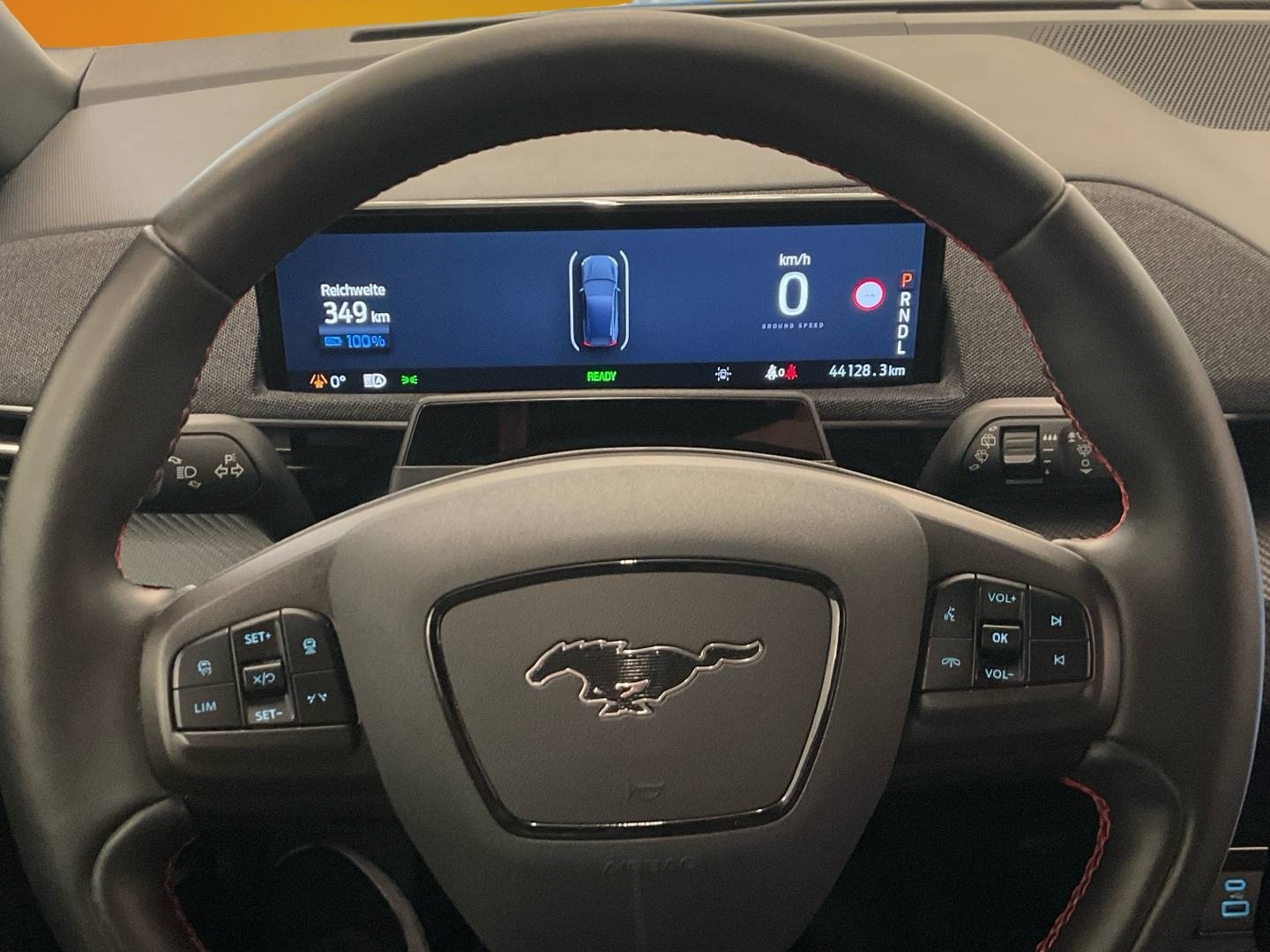 FORD Mustang Mach-E 2022