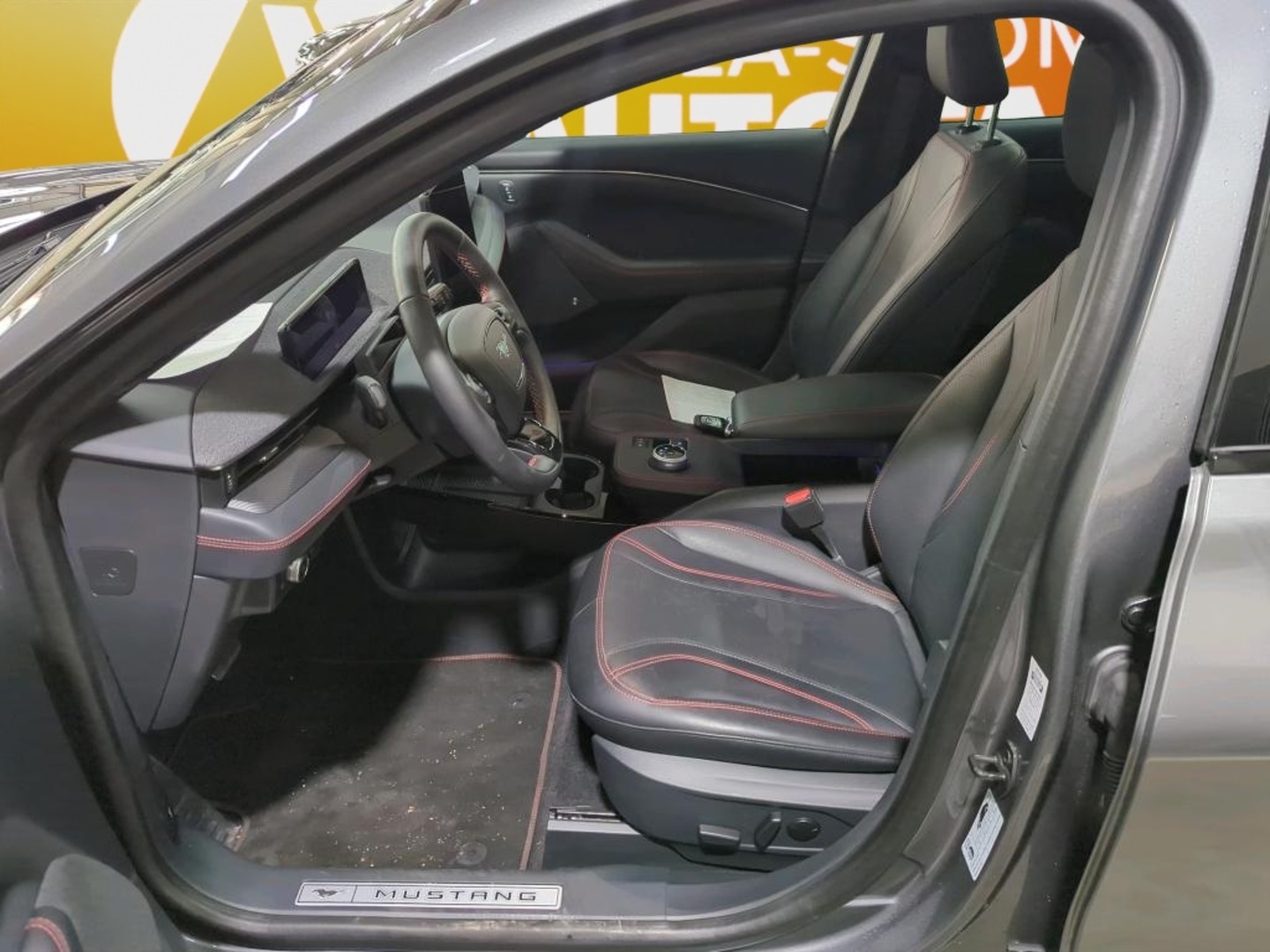 FORD Mustang Mach-E 2021