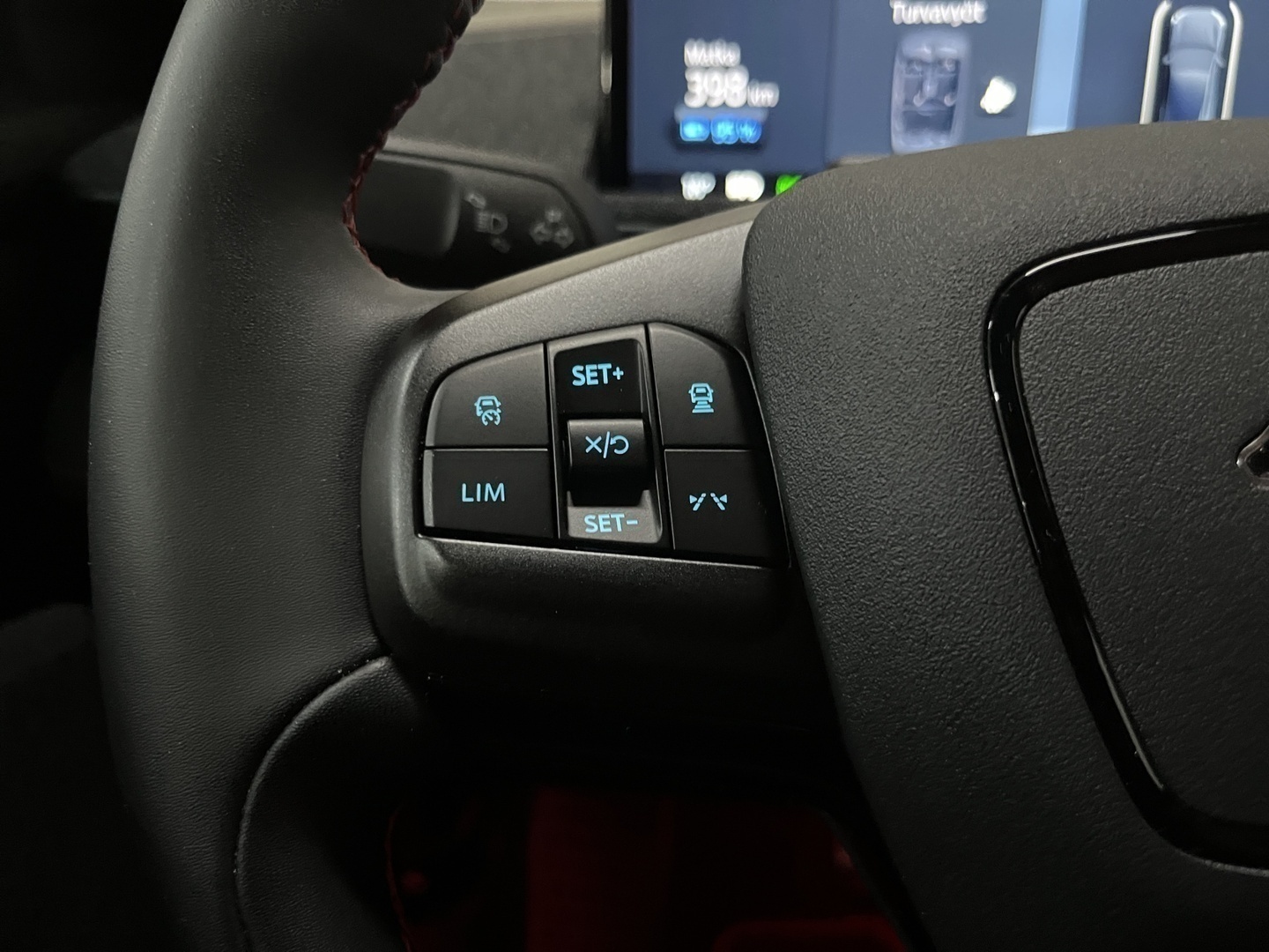 FORD Mustang Mach-E 2023